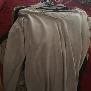 Gray long sleeve sweater. Large.